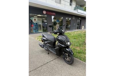 YAMAHA RayZR 125