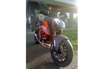 KTM 1290 SUPER DUKE R