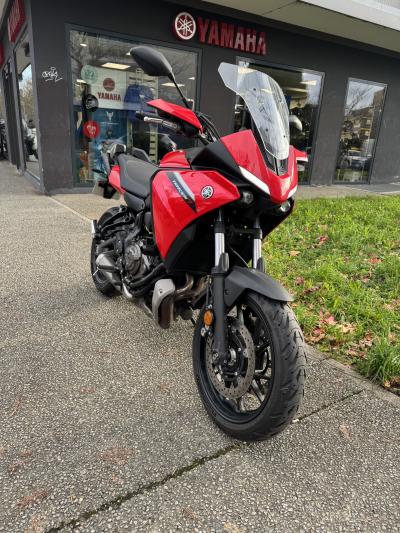 YAMAHA TRACER 7