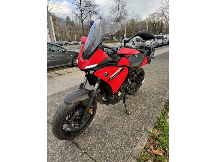 YAMAHA TRACER 7