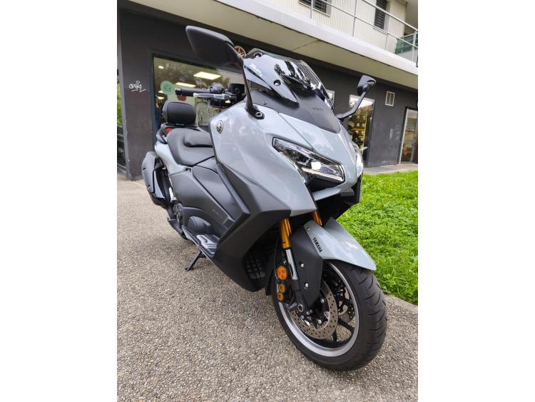 YAMAHA XP T-MAX 560 TECH MAX