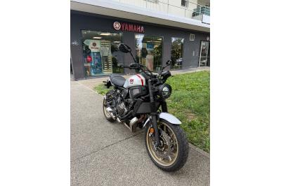 YAMAHA XSR 700 XTRIBUTE