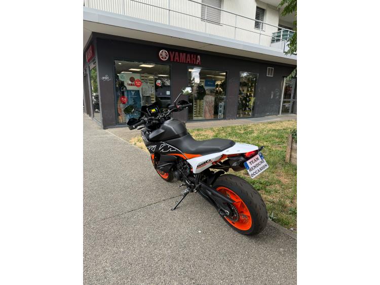 KTM 890 SMT