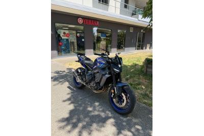 YAMAHA MT-09  Y-AMT