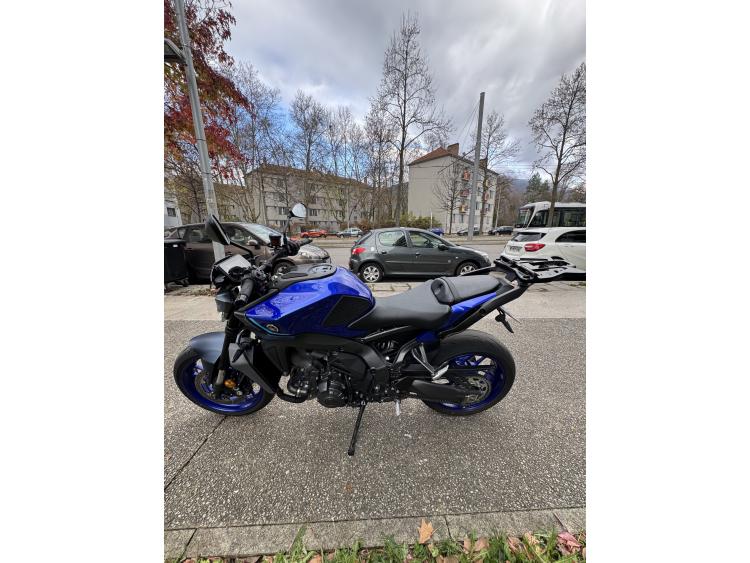YAMAHA MT-09  Y-AMT