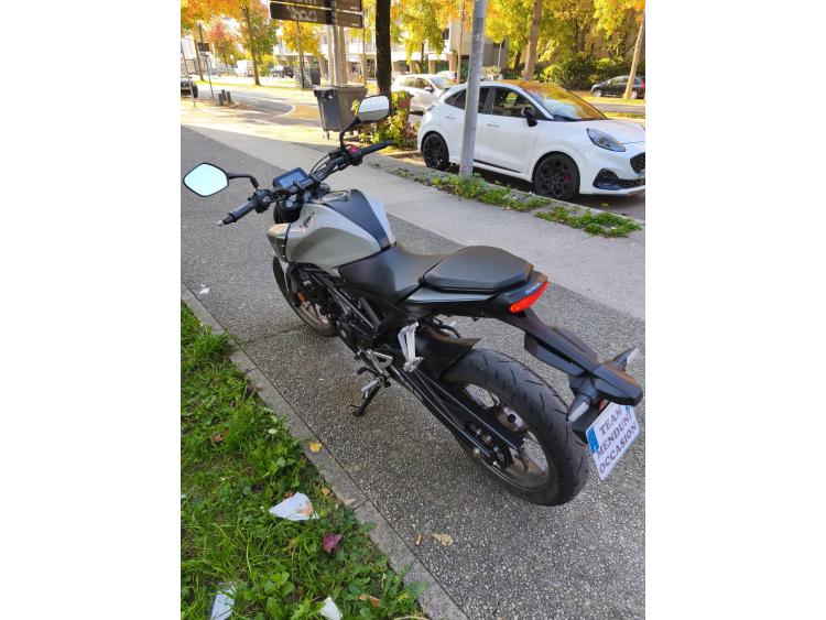 HONDA CBF 125 R